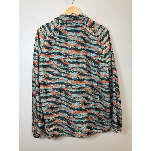 Fabletics Unisex Size Medium Green Tiger Camo The Only Coaches Jacket - Picture 7 of 13